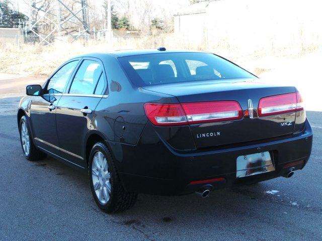 2012 Lincoln MKZ 4dr Sedan